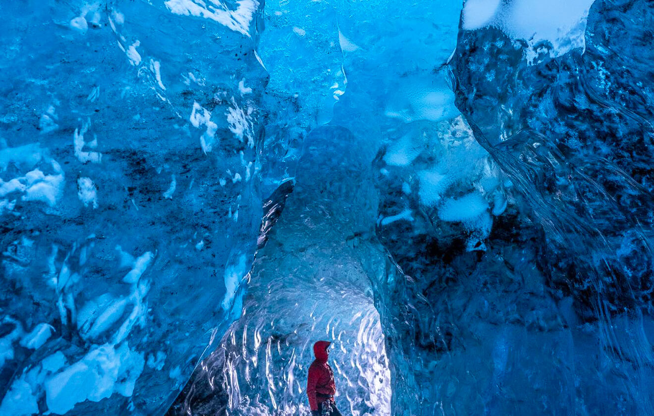 氷河の洞窟/イメージ