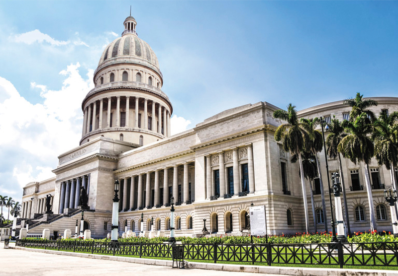 ハバナ カピトリオ 旧国会議事堂 ／キューバ